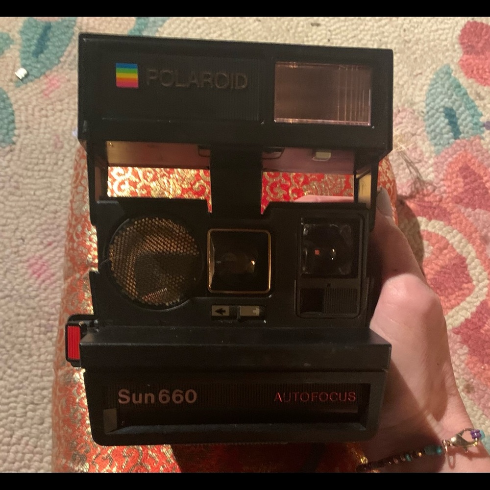 Polaroid sun 660 land camera